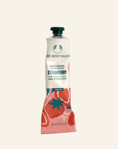 The Body Shop Strawberry Hand Cream 30 ml dengan strawberry seed oil
